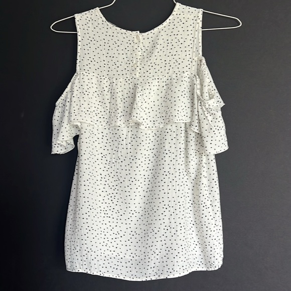 Cute polka dot off white and black bare shoulder top size small scoop neck - Picture 7 of 9